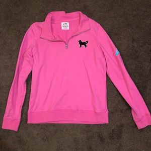 The Black Dog Pullover